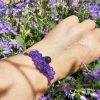 bracelet en dentelle de soie violette