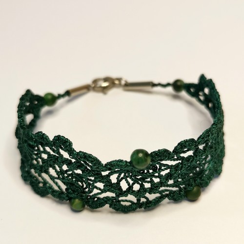 Bracelet dentelle vert profond et jade