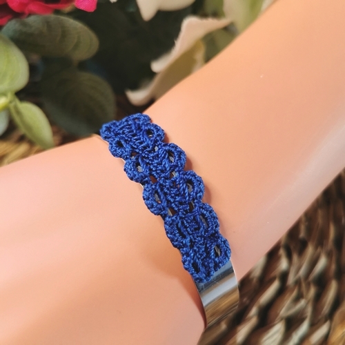 Bracelet bleu roi sur bandeau inox
