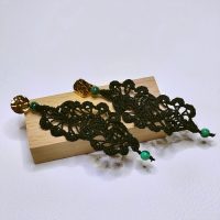 B.O. dentelle noire, malachite et or