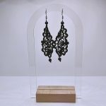 Ailes de papillon noir et perles onyx
