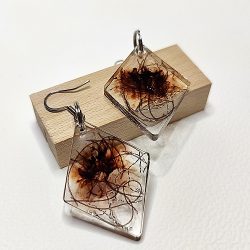 Moyenne losange brun argent