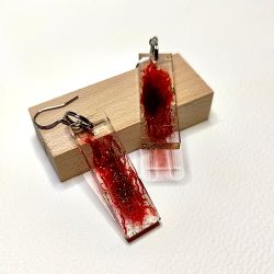 Petite rectangle rouge or1